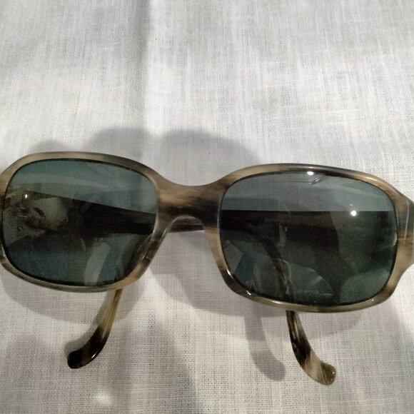 Donna Karan Tortoise Shell Sunglasses, Made in Italy, Preowned main image 4